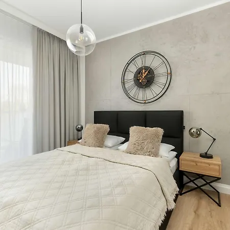 Apartment Elegant With Parking In By Renters Prestige Kolobrzeg