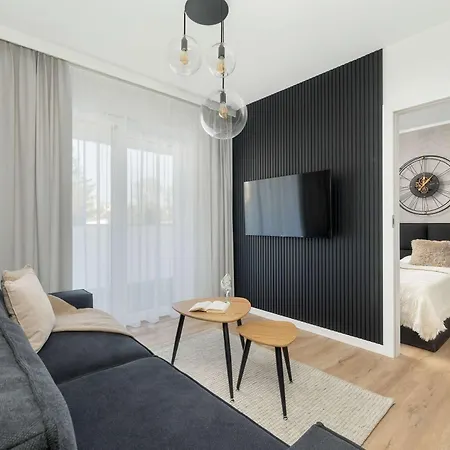 Apartman Elegant With Parking In By Renters Prestige Kołobrzeg