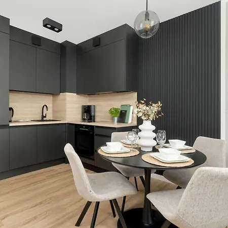 Elegant With Parking In By Renters Prestige Kołobrzeg