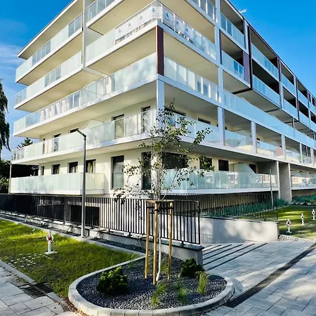 Elegant With Parking In By Renters Prestige